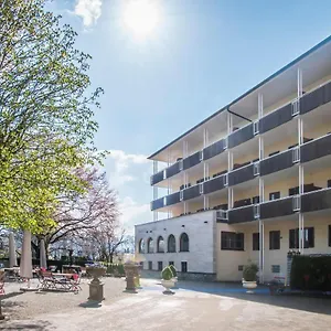 Rex Hotel